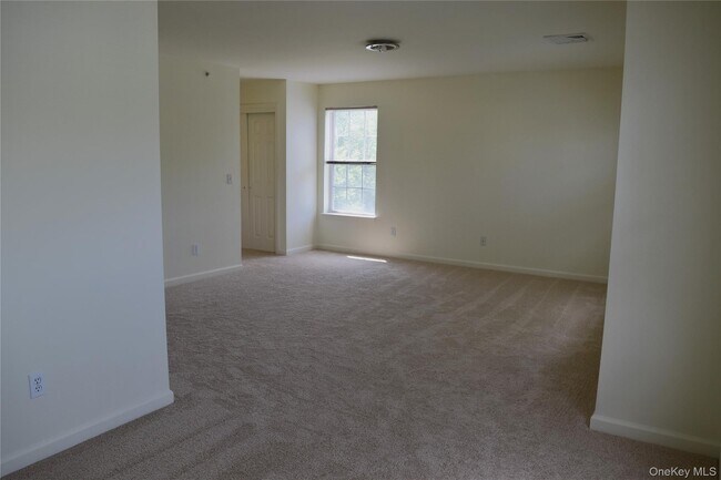 Building Photo - 1165 Maggie Rd