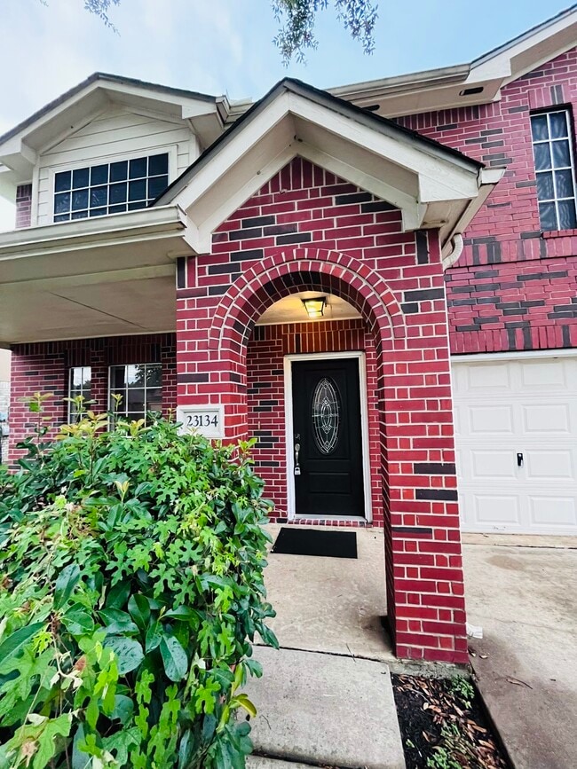 Building Photo - 23134 N Waterlake Dr