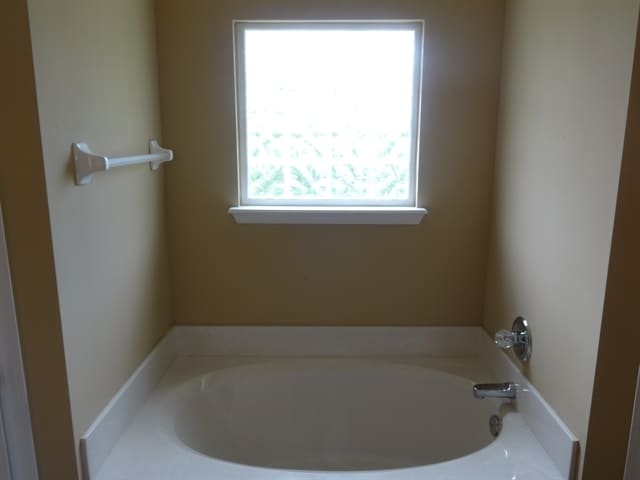 Building Photo - 674 Camp Francis Johnson Rd