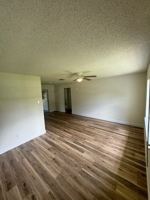 Building Photo - 7406 Pacific Ave