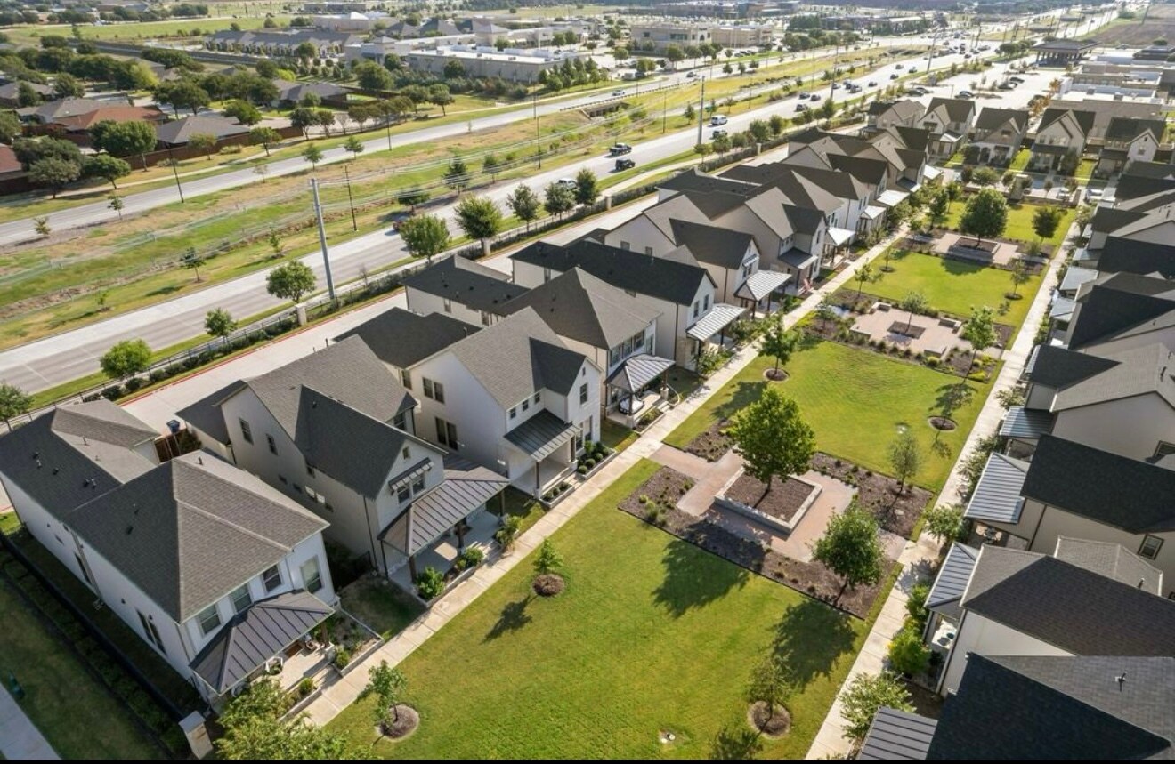Building Photo - 4143 Runway Mews