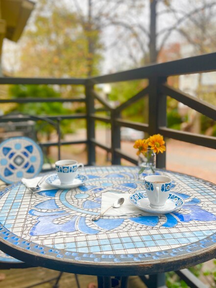 Building Photo - 914 Garden District Dr