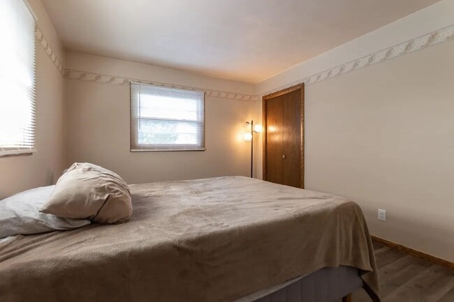 Building Photo - Click the “Apply Now” button or email wapmrentals@gmail.com for a prompt response.