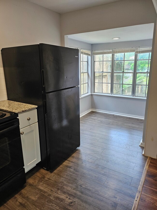 Building Photo - 4918 Milam St