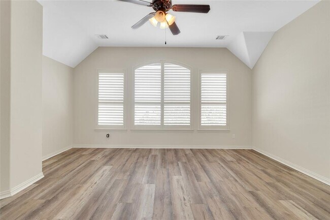 Building Photo - 4004 Buckhaven Cove