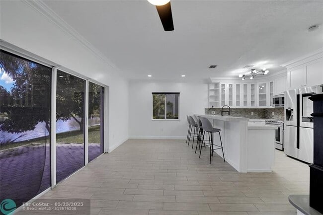 Building Photo - 12925 SW 28th Ct