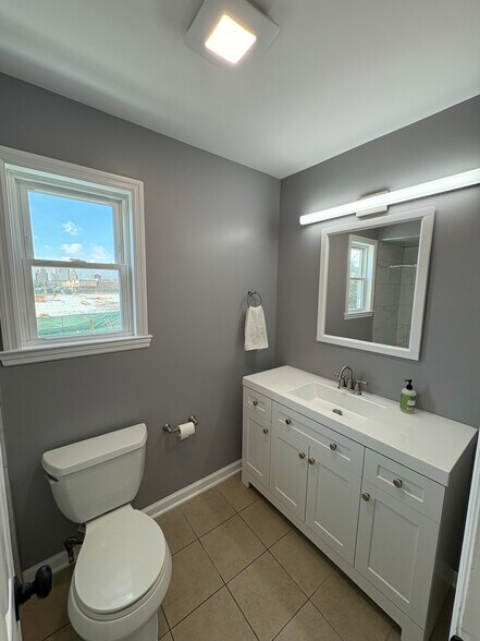 Bathroom - 600 Bergen St