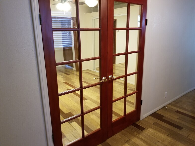 French Doors to Bedroom - 922 E Coronado Rd