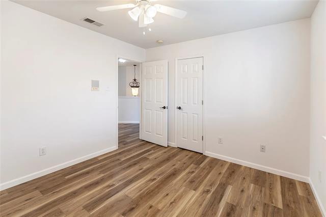 Building Photo - 813 Silverbrook Dr