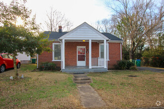 Building Photo - 1901 Farrand St