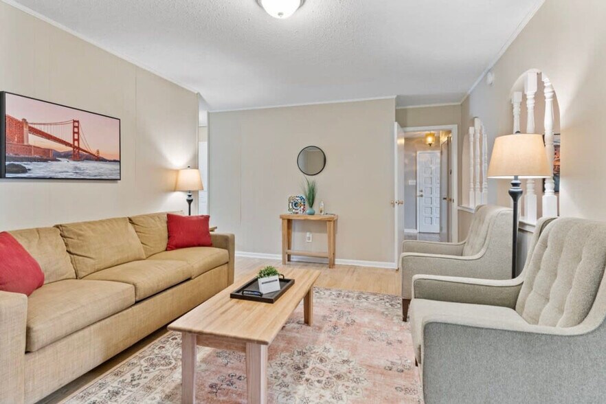 Building Photo - 564 Glade Park Loop