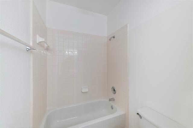 Building Photo - 5541 Dunn Hill Dr