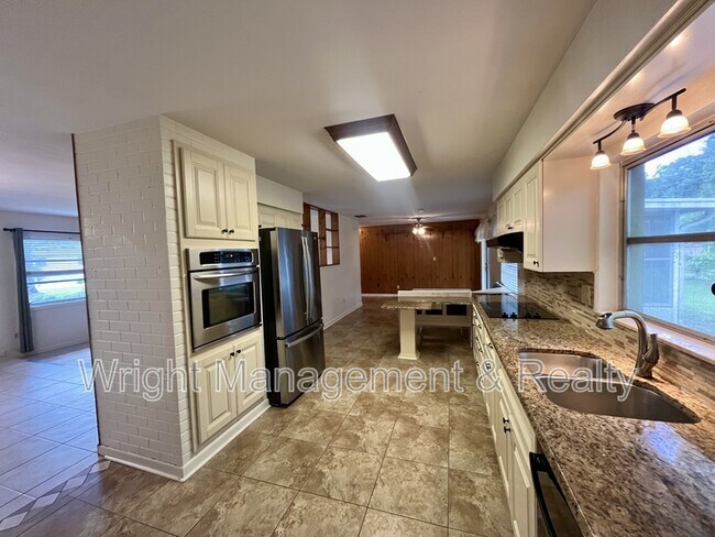 Building Photo - 58 Arnoni Dr