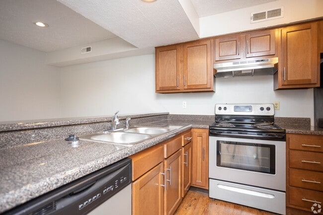 Building Photo - Spacious 1 Bedroom with a Den in Dublin!