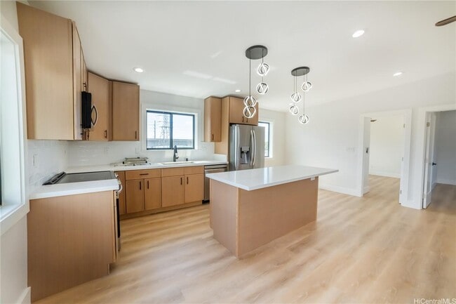 Building Photo - 1091 Pu?u ?Alani Way