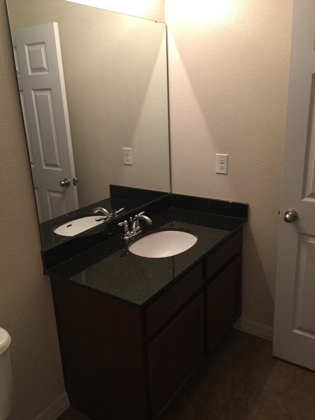 Building Photo - 5036 Matteo Trail