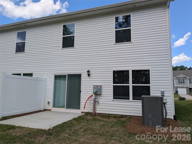 Building Photo - 5132 Hyrule Dr