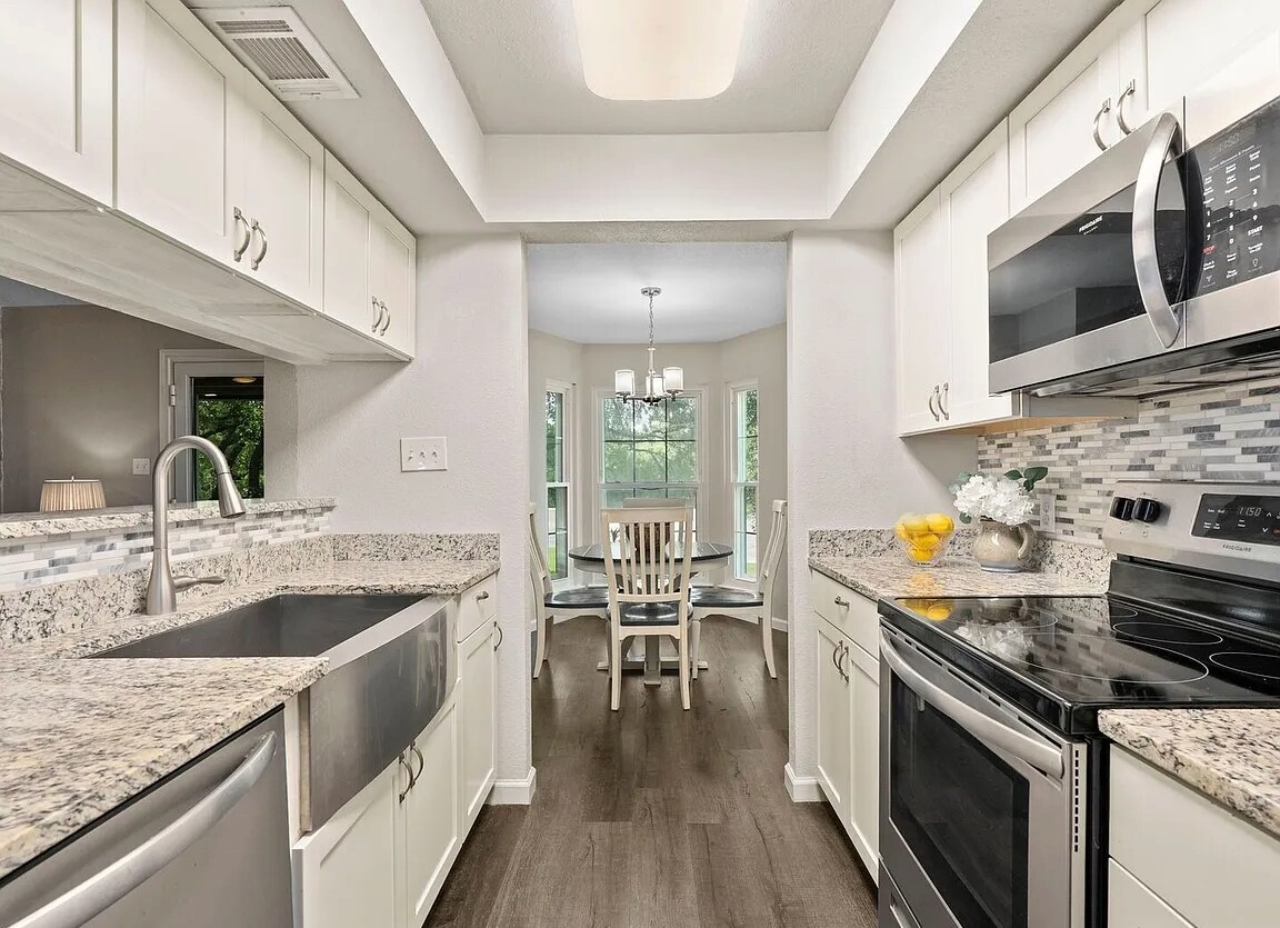 Building Photo - 13130 Blanco Rd