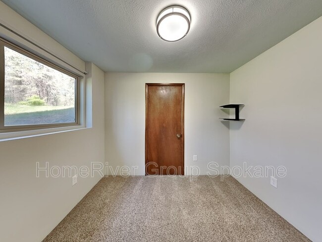 Building Photo - 13625 N Regal Ct