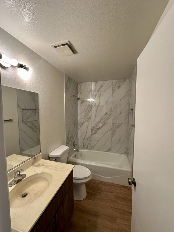 Building Photo - 6746 E Dallas St