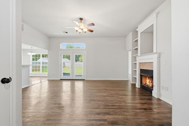Building Photo - Claremore | 3 Bed | 2 Bath | Large Backyard