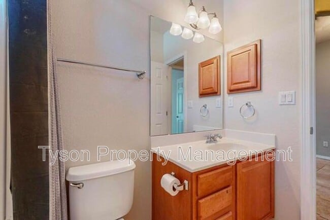 Building Photo - 10432 Savoy Dr NW