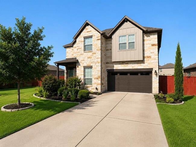 Building Photo - 14600 Iveans Way