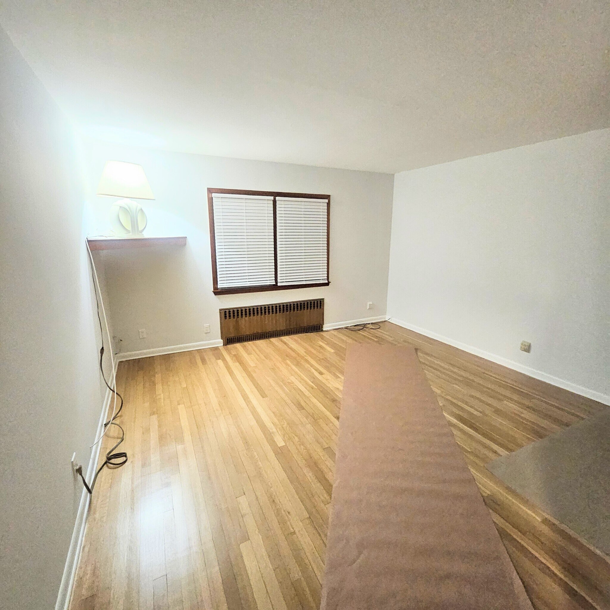 BEDROOM - 109 Rockwell St