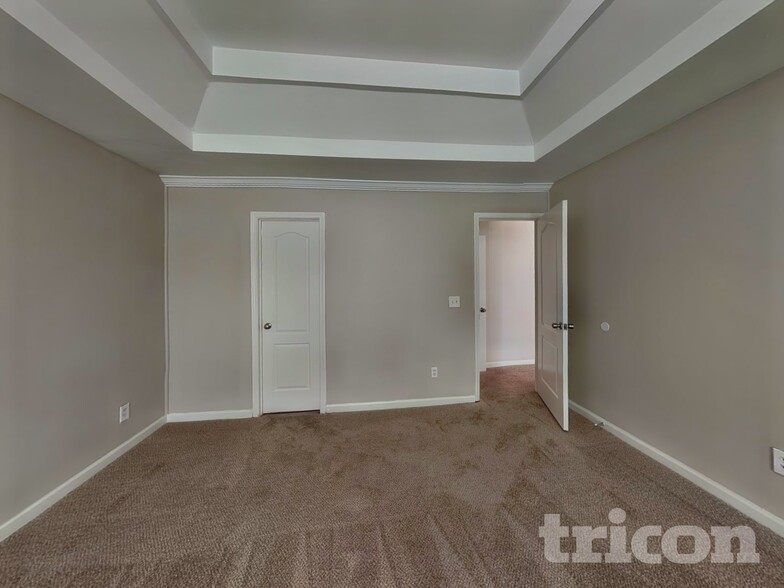 Building Photo - 1806 Dalton Way