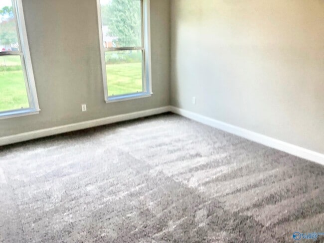 Building Photo - 9057 Redstone Square Dr