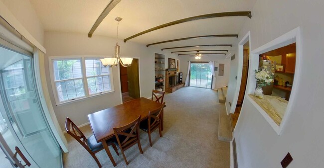 Building Photo - 3D Tour Available - Garage Parking + Sun R...