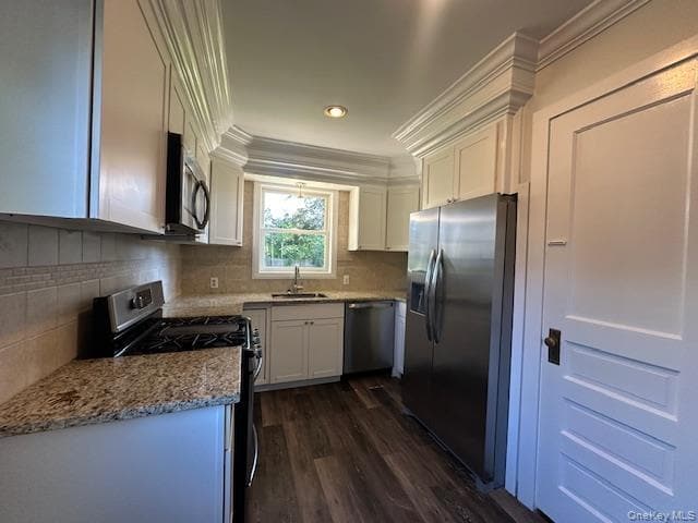 Building Photo - 12 Grafton St