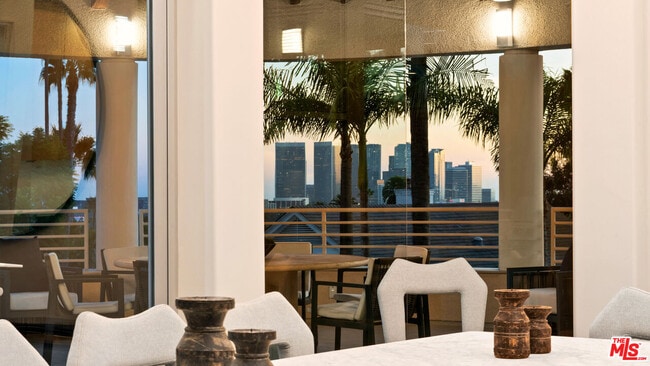 Building Photo - 816 Monte Leon Dr