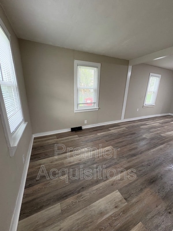 Building Photo - 507 Porter St