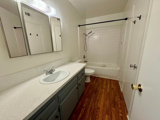 Building Photo - Freshly Updated 2BD/1BA Condo in Desirable Woodlake Village – La Habra!