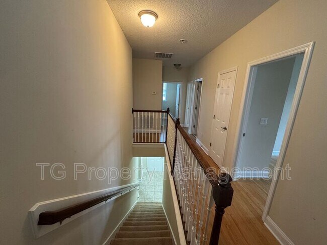 Building Photo - 14420 Serenoa Dr