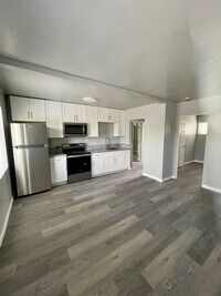 Building Photo - 2881 Logan Ave