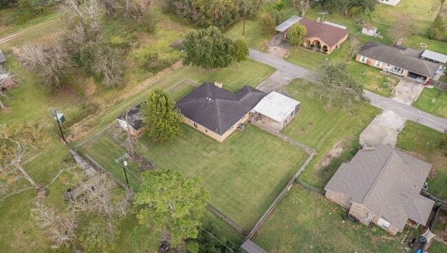 Building Photo - 2210 County Rd 769B