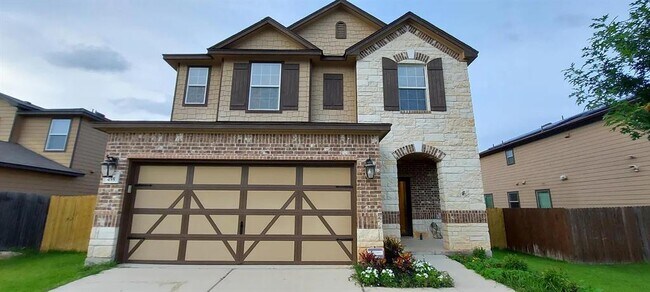 Building Photo - 455 Gina Dr