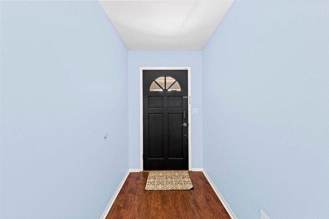 Building Photo - 4 bedroom in Bluewater Bay!