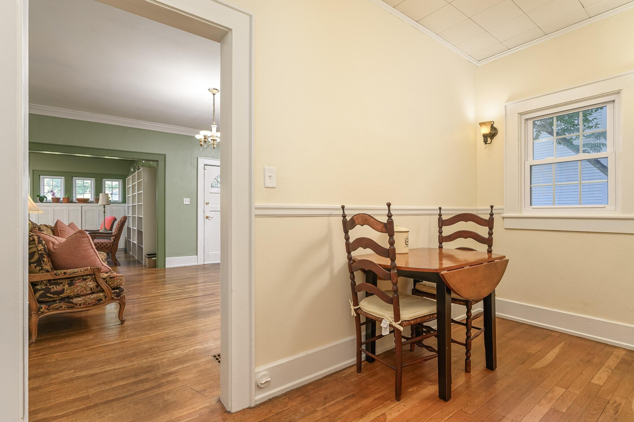 Building Photo - 3308 Alta Vista Dr