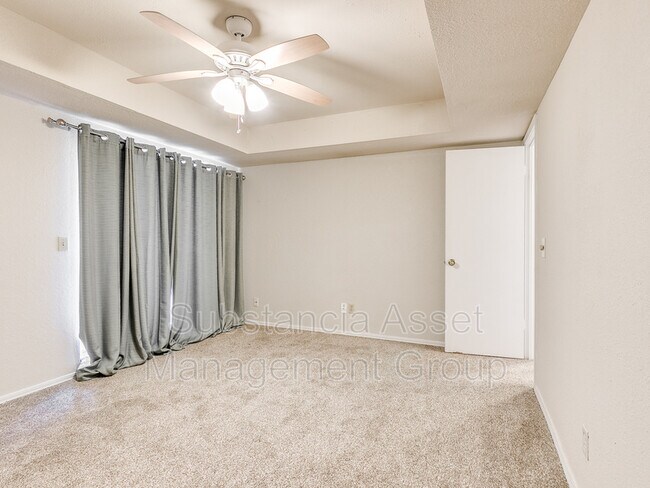 Building Photo - 14443 N Pennsylvania Ave