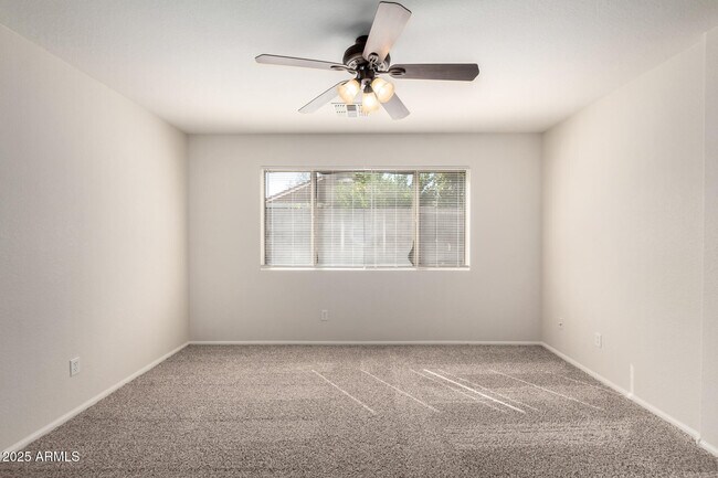 Building Photo - 40249 N Cassara Dr