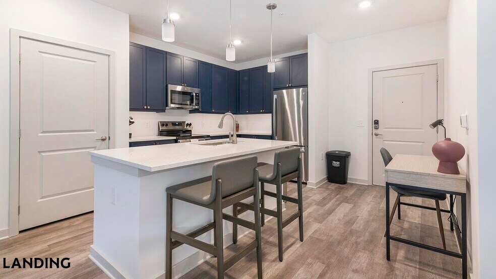 Building Photo - 2900 4th Ave NW