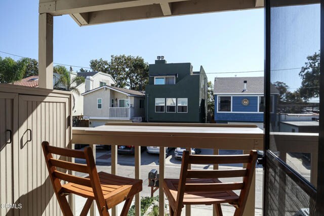 Building Photo - 337 Highland Dr