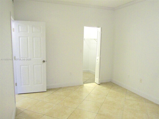 Building Photo - 1731 NW 96th Terrace