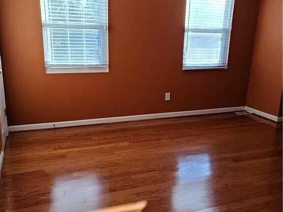 Building Photo - 1453 Springleaf Cir SE