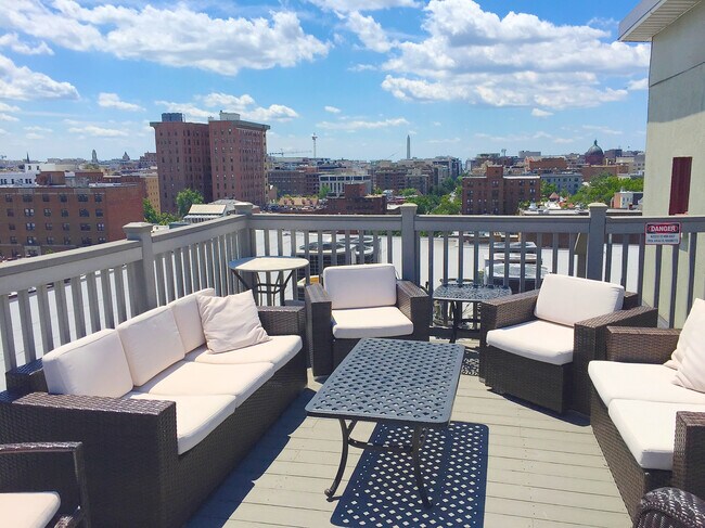 Roof Deck - 1724 17th St NW