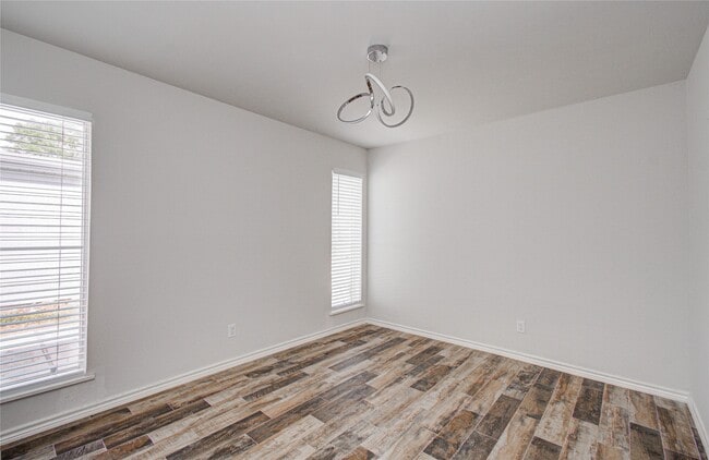 Building Photo - 5507 Braesvalley Dr