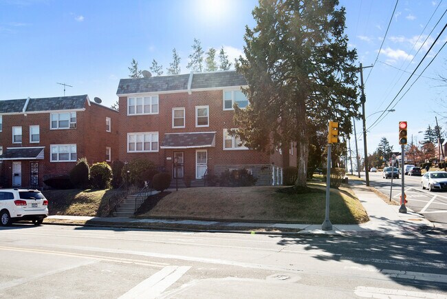 Building Photo - 8250 Mansfield Ave